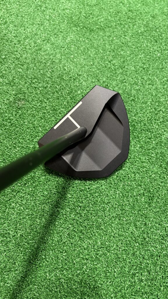 L.A.B. GOLF OZ.1 パター 後方からのアライメント
